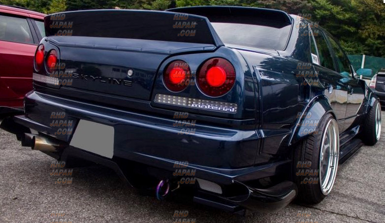 URAS Suichokubiyoku Rear Trunk Spoiler 60° Type - ER34 4 Door
